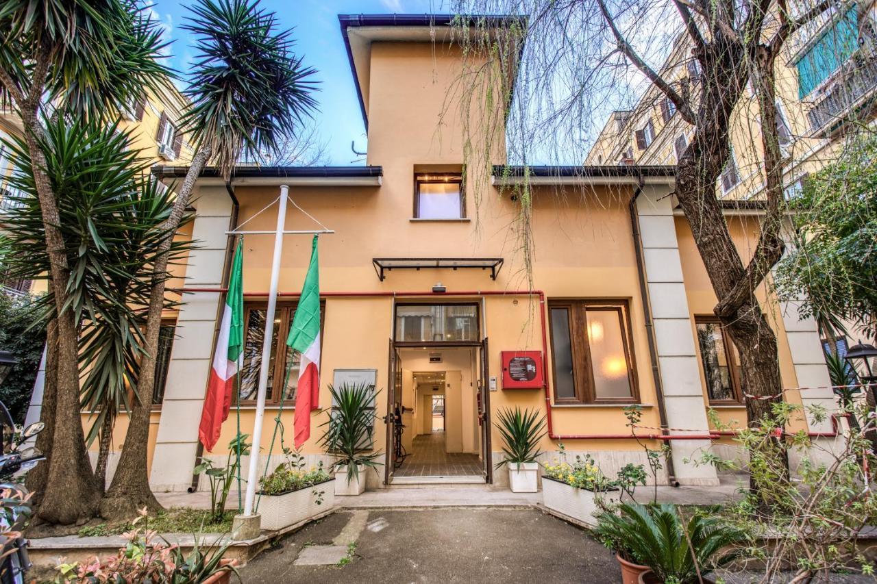 Hostel Trastevere 2 Rome Exterior photo